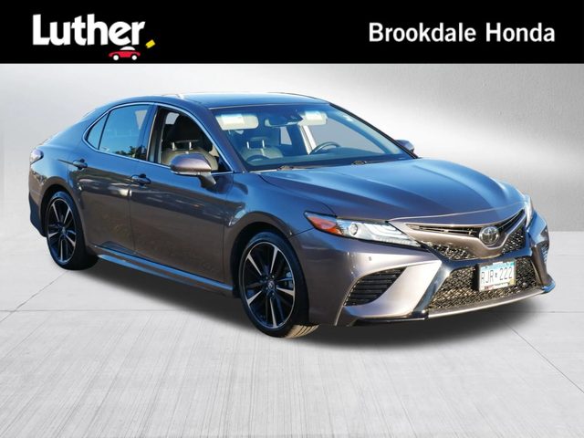 2018 Toyota Camry XSE FWD photo