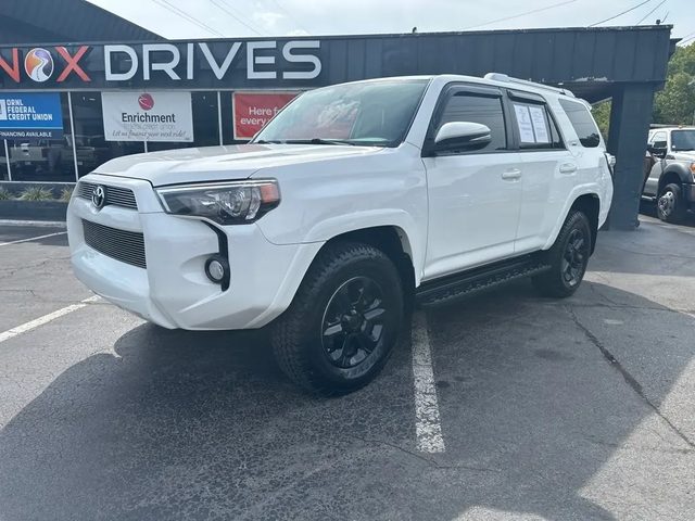2018 Toyota 4Runner SR5 Premium 4WD photo