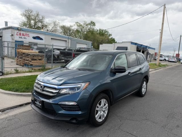 2018 Honda Pilot LX AWD photo
