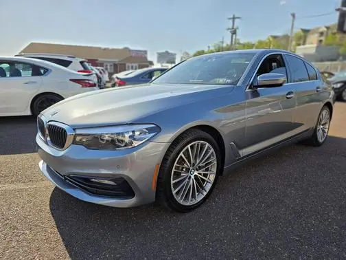 2018 BMW 5 Series 530i xDrive AWD photo