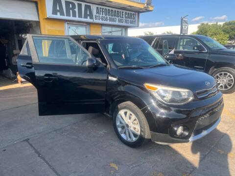 2018 Kia Soul + FWD photo