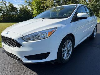 2018 Ford Focus SE FWD photo
