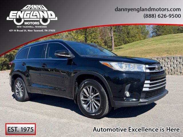 2018 Toyota Highlander XLE AWD photo