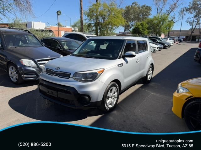 2018 Kia Soul Base FWD photo