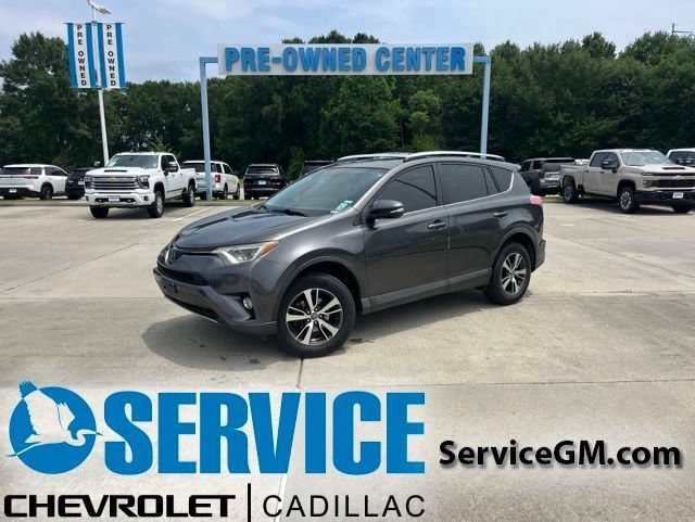 2018 Toyota RAV4 XLE FWD photo