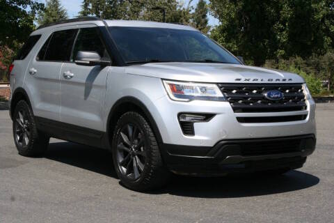 2018 Ford Explorer XLT 4WD photo