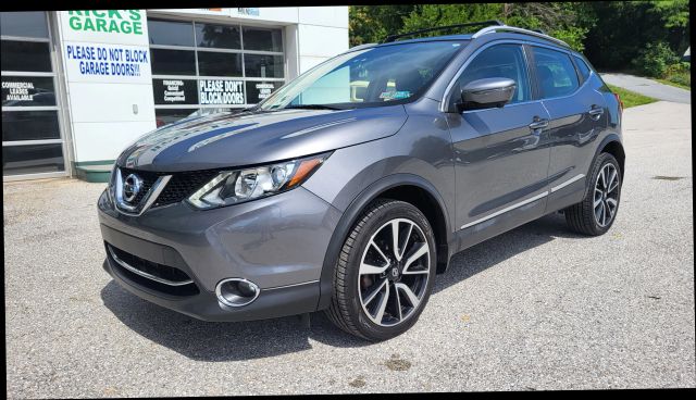 2018 Nissan Rogue Sport SL AWD photo