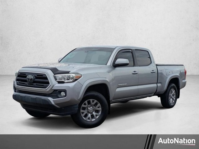 2018 Toyota Tacoma SR5 4WD photo