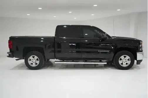 2018 Chevrolet Silverado 1500 LT RWD photo