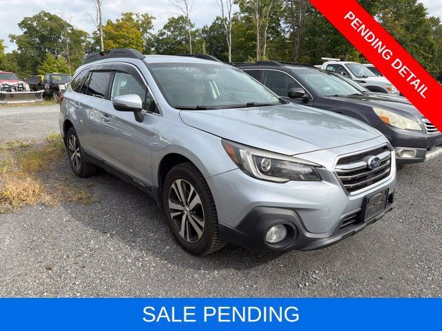 2018 Subaru Outback Limited AWD photo