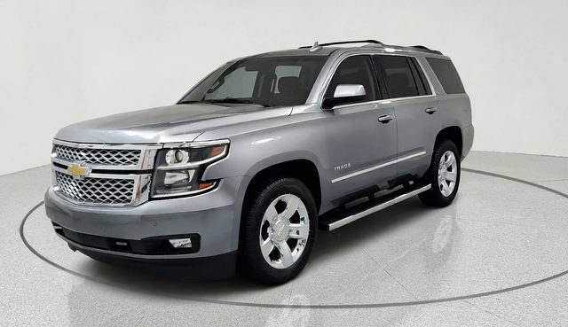 2018 Chevrolet Tahoe LT 4WD photo