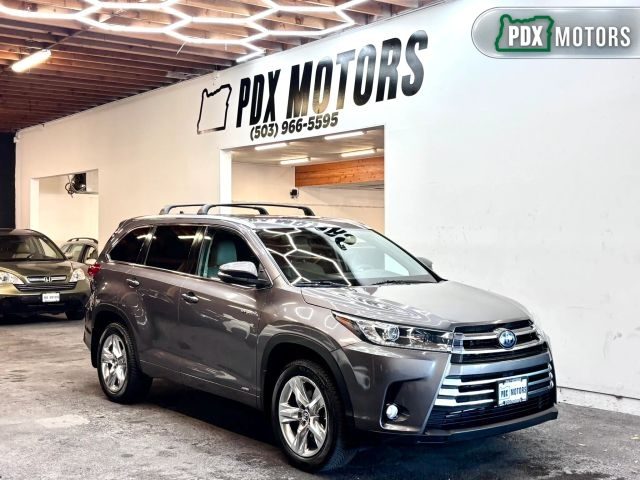 2018 Toyota Highlander Hybrid Limited AWD photo