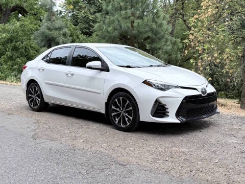 2018 Toyota Corolla SE FWD photo