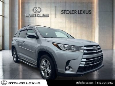2018 Toyota Highlander Limited AWD photo