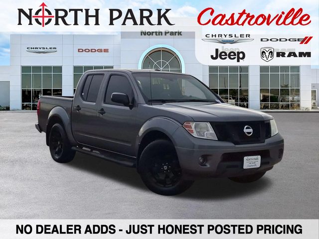 2018 Nissan Frontier SV V6 RWD photo