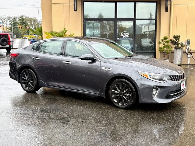 2018 Kia Optima S FWD photo