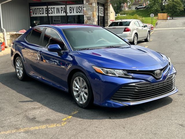 2018 Toyota Camry LE FWD photo