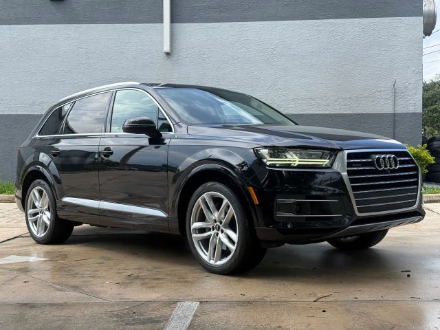 2018 Audi Q7 Prestige AWD photo