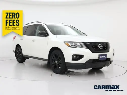 2018 Nissan Pathfinder SL 4WD photo