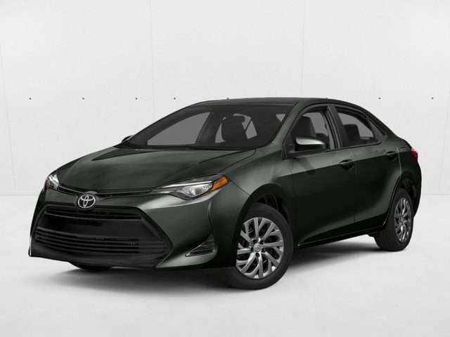 2018 Toyota Corolla LE FWD photo