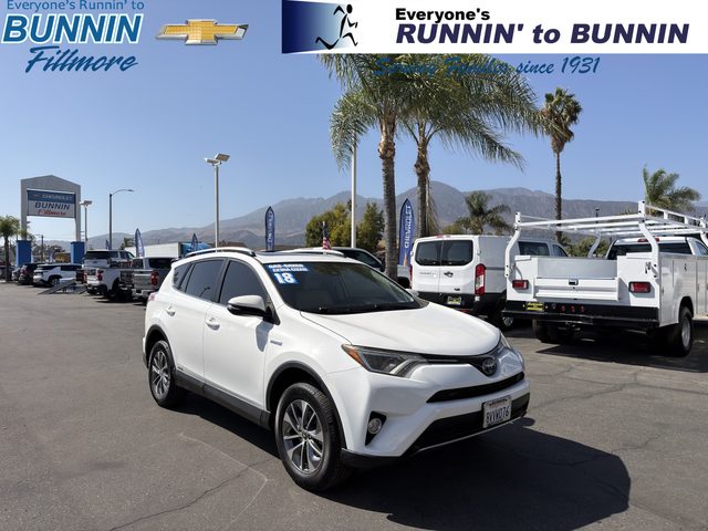 2018 Toyota RAV4 Hybrid XLE AWD photo