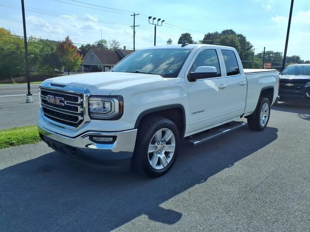 2018 GMC Sierra 1500 SLE 4WD photo