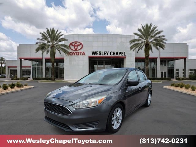 2018 Ford Focus SE FWD photo