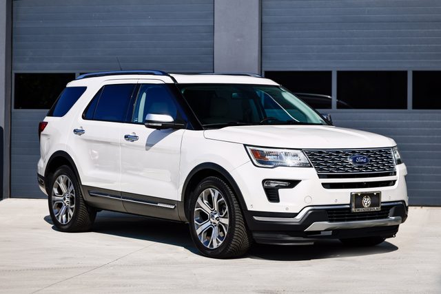 2018 Ford Explorer Platinum 4WD photo