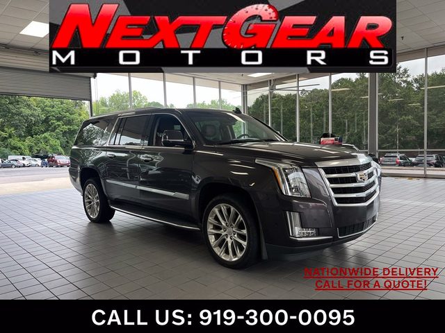 2018 Cadillac Escalade ESV Luxury RWD photo
