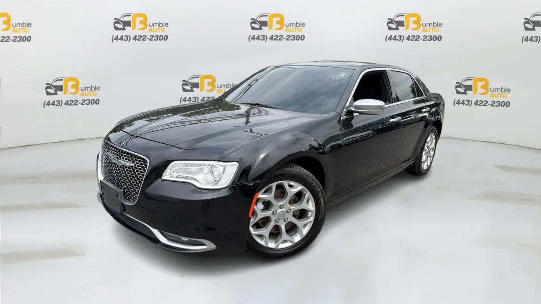2017 Chrysler 300 300C Platinum AWD photo