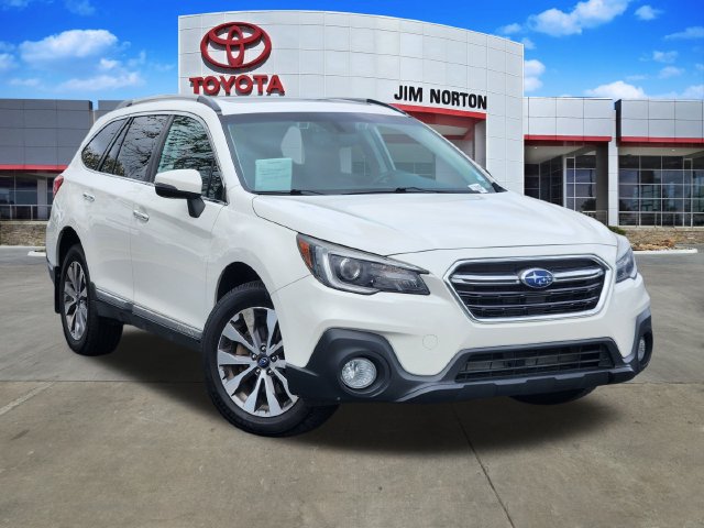 2018 Subaru Outback Touring AWD photo