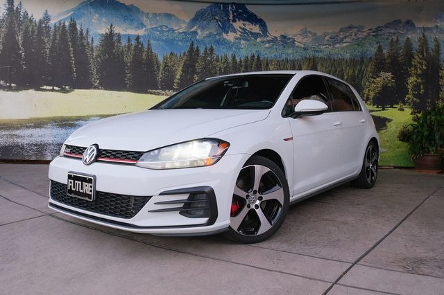 2018 Volkswagen Golf GTI S FWD photo