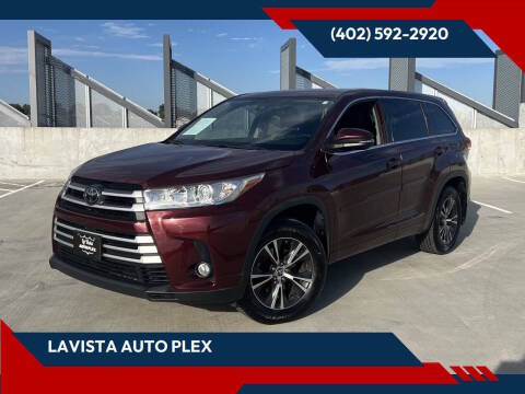 2018 Toyota Highlander LE Plus AWD photo
