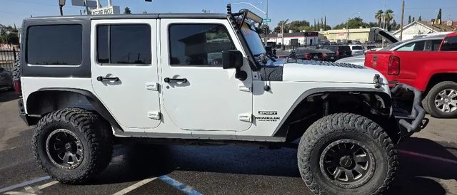 2015 Jeep Wrangler Unlimited Sport 4WD photo