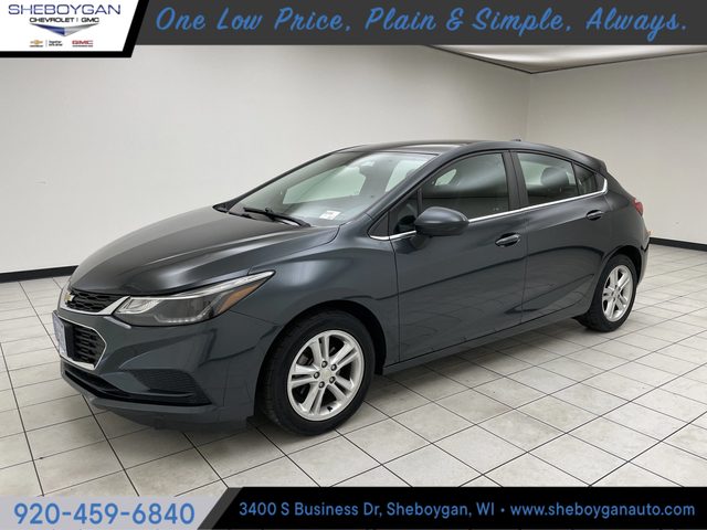 2017 Chevrolet Cruze LT FWD photo
