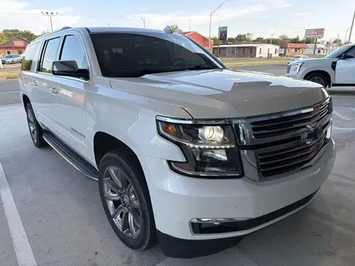 2018 Chevrolet Suburban Premier 4WD photo