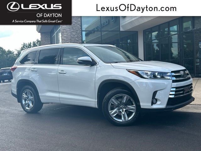 2018 Toyota Highlander Limited AWD photo
