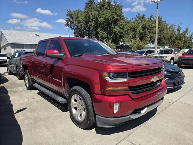 2018 Chevrolet Silverado 1500 LT 4WD photo