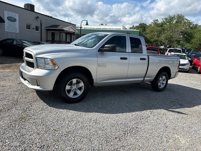 2018 Ram 1500 Express 4WD photo