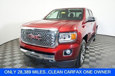 2018 GMC Canyon 4WD Denali 4WD photo