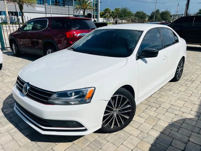 2016 Volkswagen Jetta 1.8T Sport FWD photo