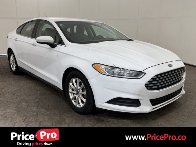 2015 Ford Fusion S FWD photo