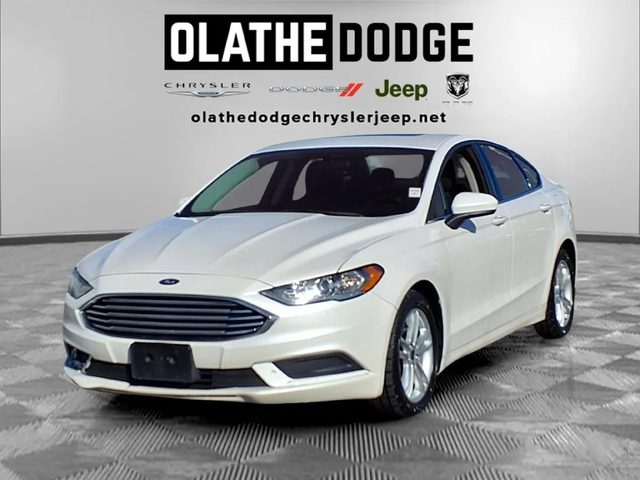 2018 Ford Fusion SE FWD photo