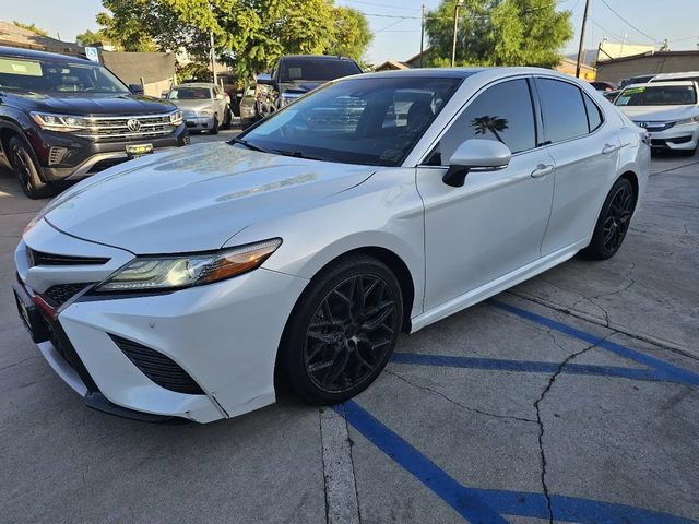 2018 Toyota Camry XSE FWD photo