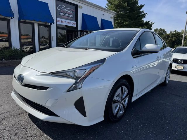 2018 Toyota Prius Two FWD photo