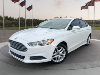 2015 Ford Fusion SE FWD photo