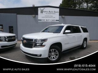 2017 Chevrolet Suburban LT 4WD photo