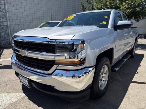 2018 Chevrolet Silverado 1500 LT RWD photo