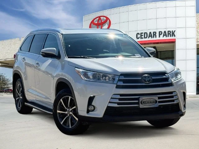 2018 Toyota Highlander XLE FWD photo