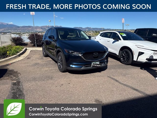 2018 Mazda CX-5 Touring FWD photo